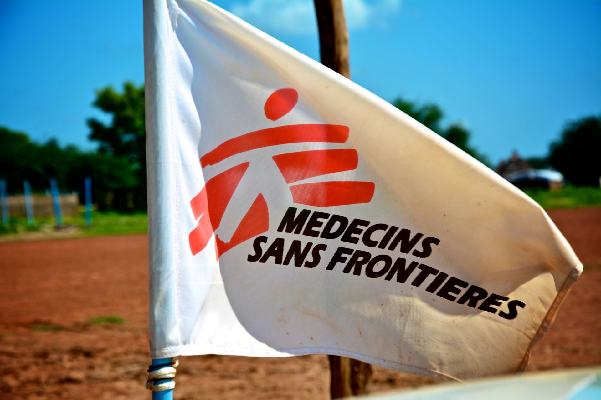 Flag of MSF / Drapeau de MSF 